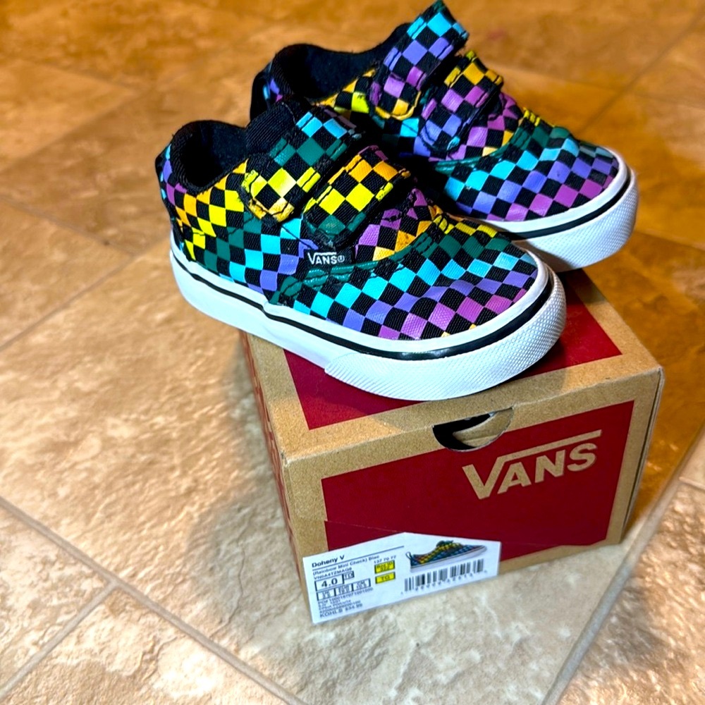 Vans Toddler Girls Sz4